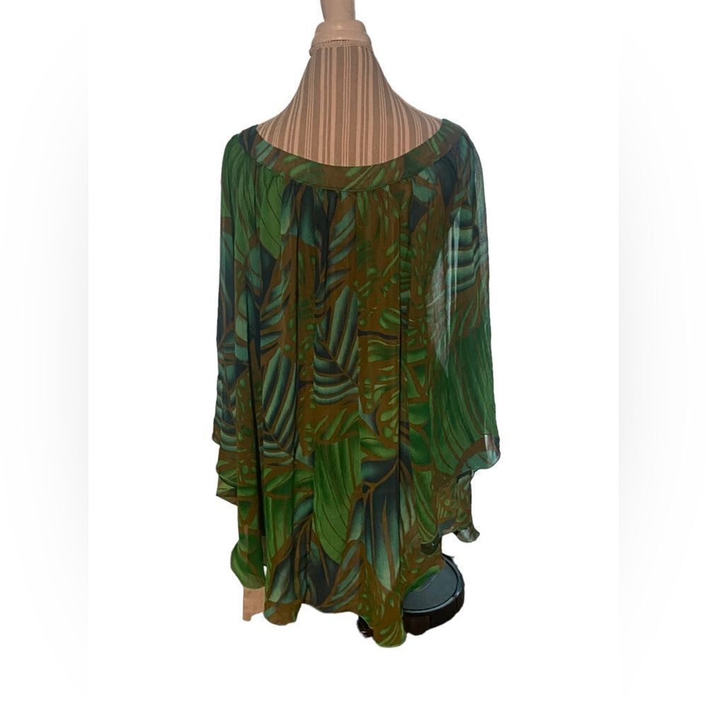 Lane Bryant size 22/24 blouse excellent condition beautiful colors